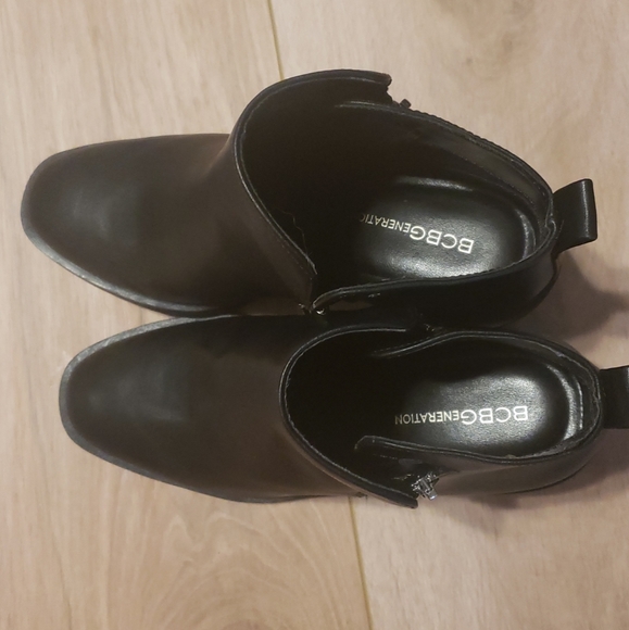 Bcbgeneration black booties - Picture 4 of 4